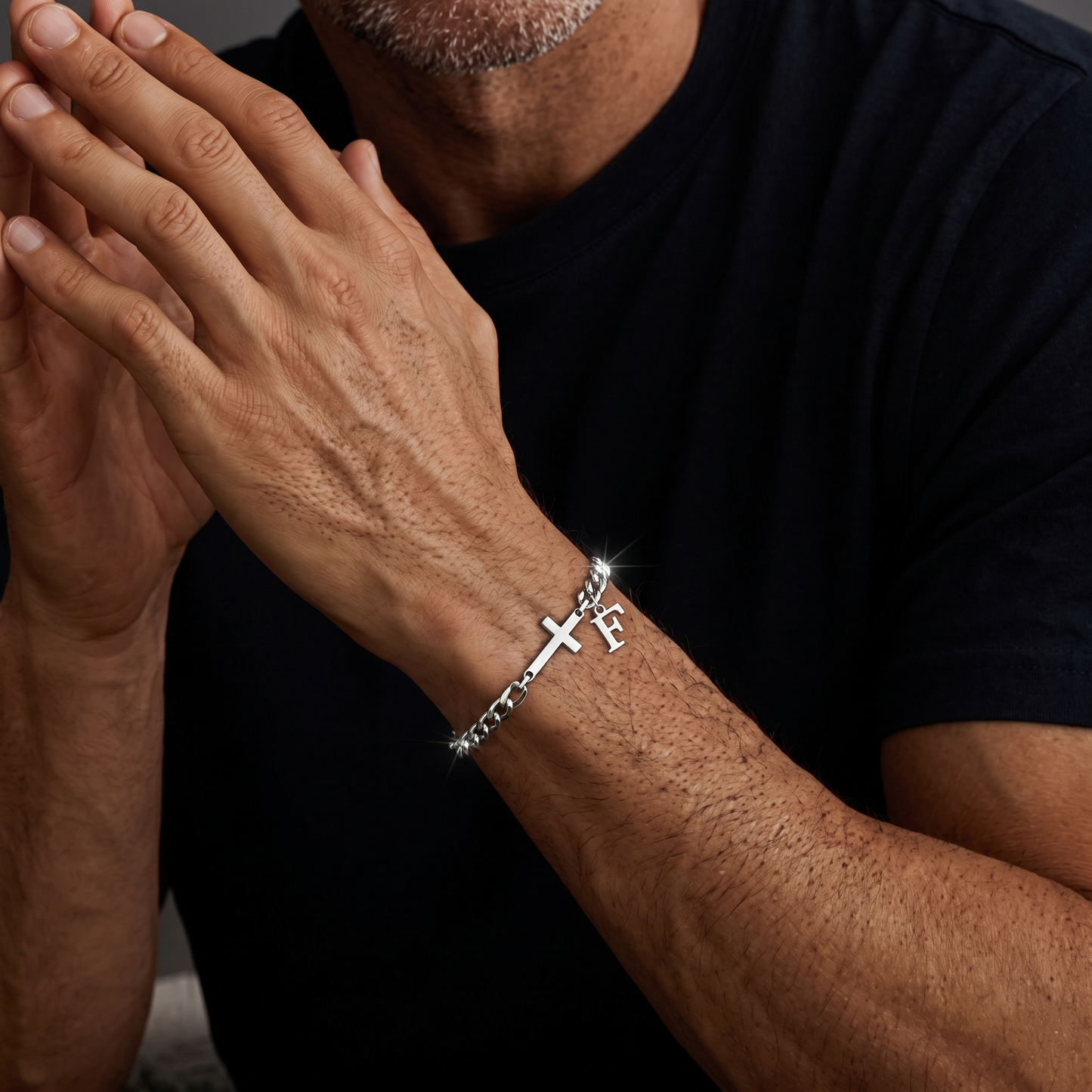 Pulsera Inicial y Cruz Nivora™