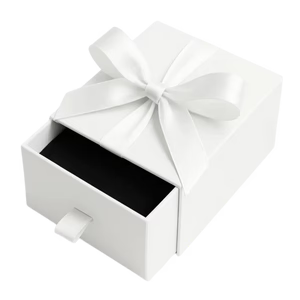 Caja de regalo de joyería Nivora