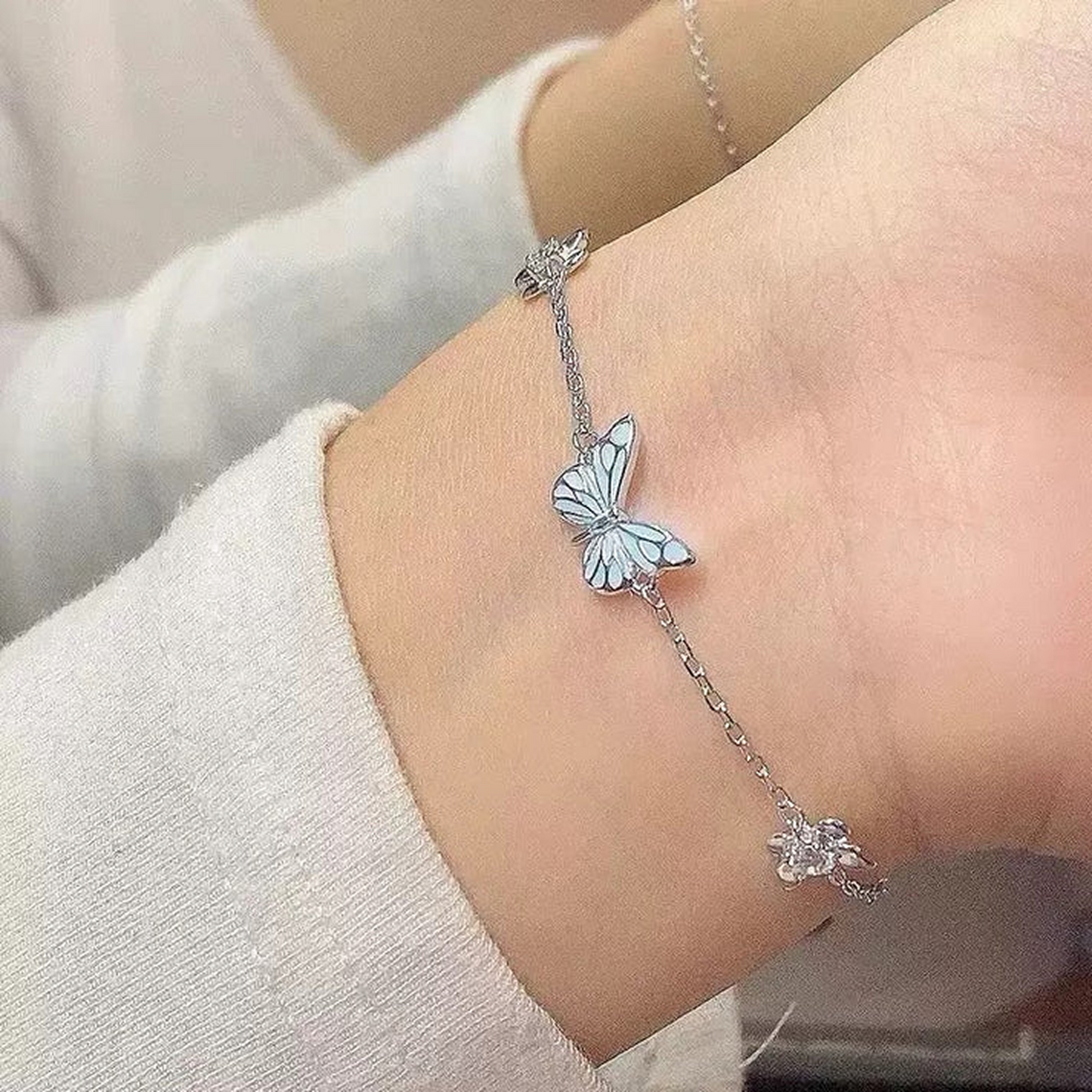 Pulsera Mariposa Azul Radiante