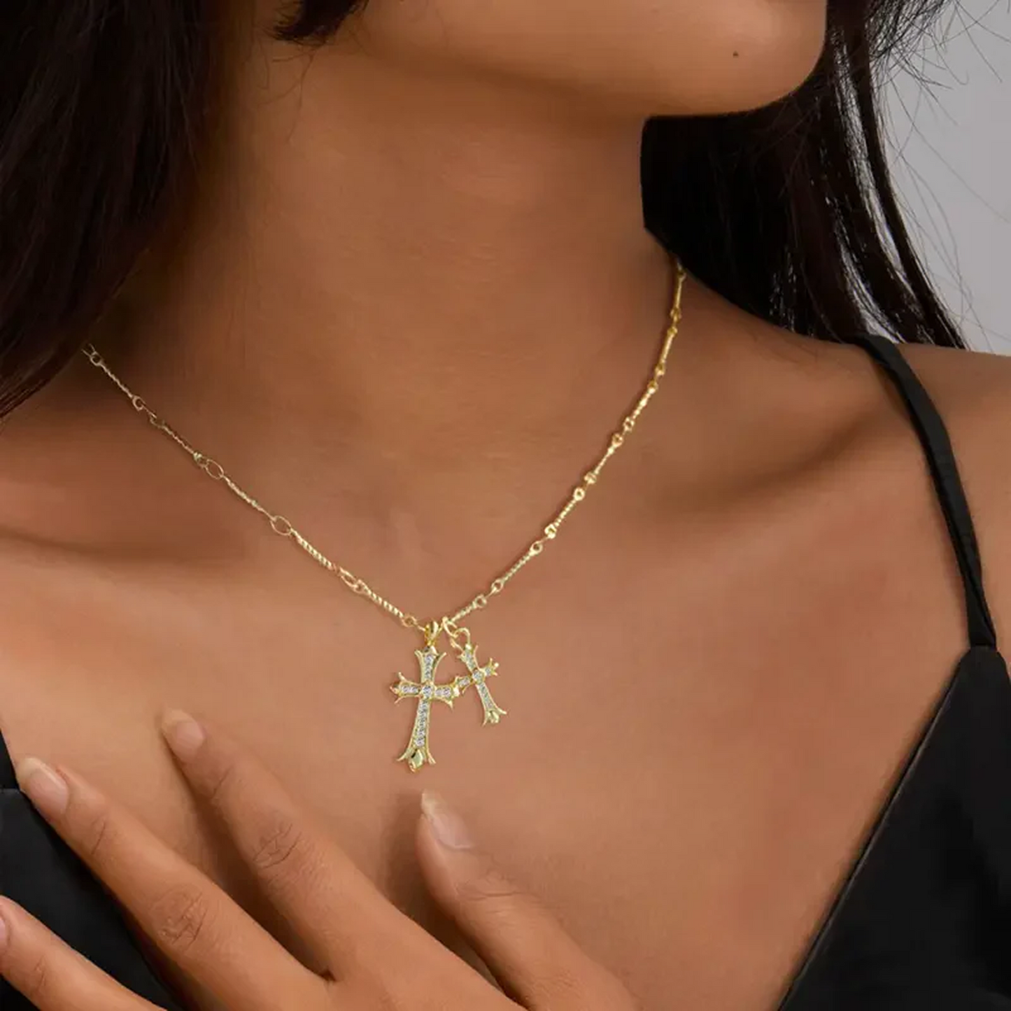 Collar de Doble Cruz